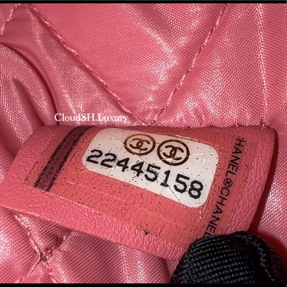 Auth Chanel Pink Classic Quilted Large Pouch -PreLoved - Picture 15 of 15